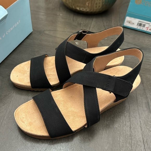 LifeStride Women's Sincere Wedge Sandal - Picture 6 of 7